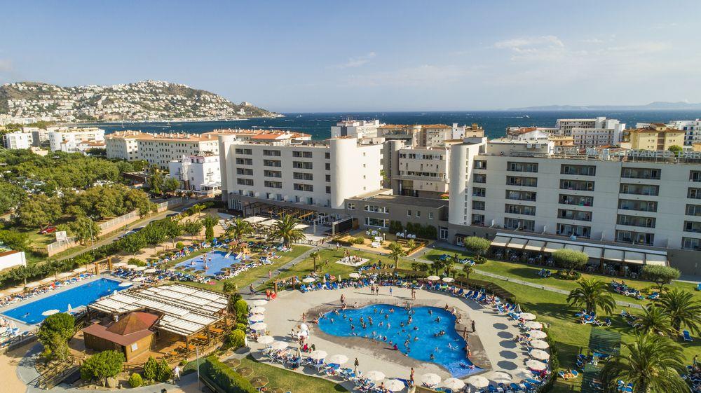 Hotel Mediterraneo Roses Esterno foto